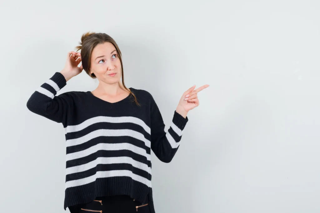 Femme se posant la question qu'est-ce qu'un CPM sur Tik Tok